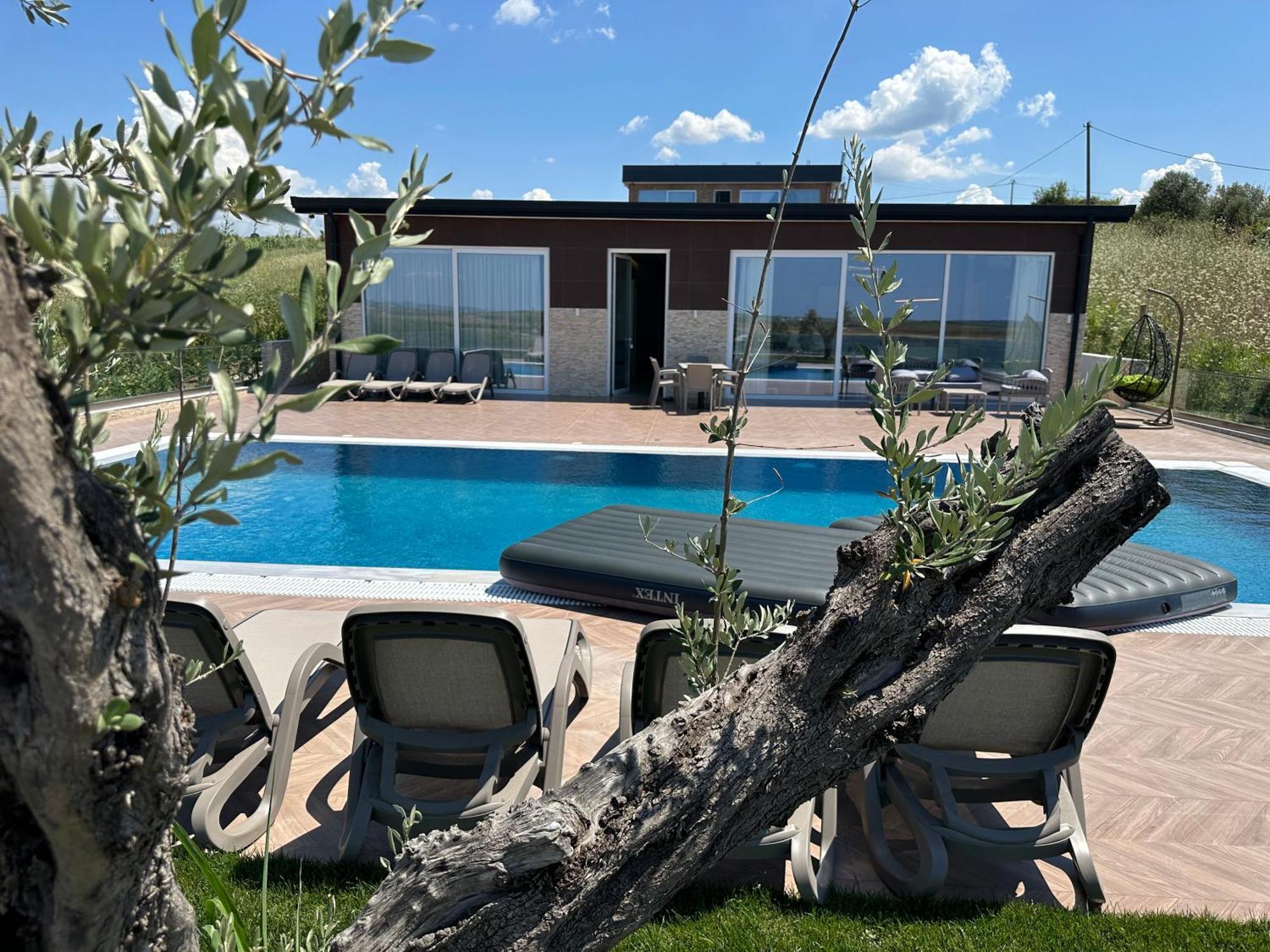 Top Villas Дуррес Екстер'єр фото