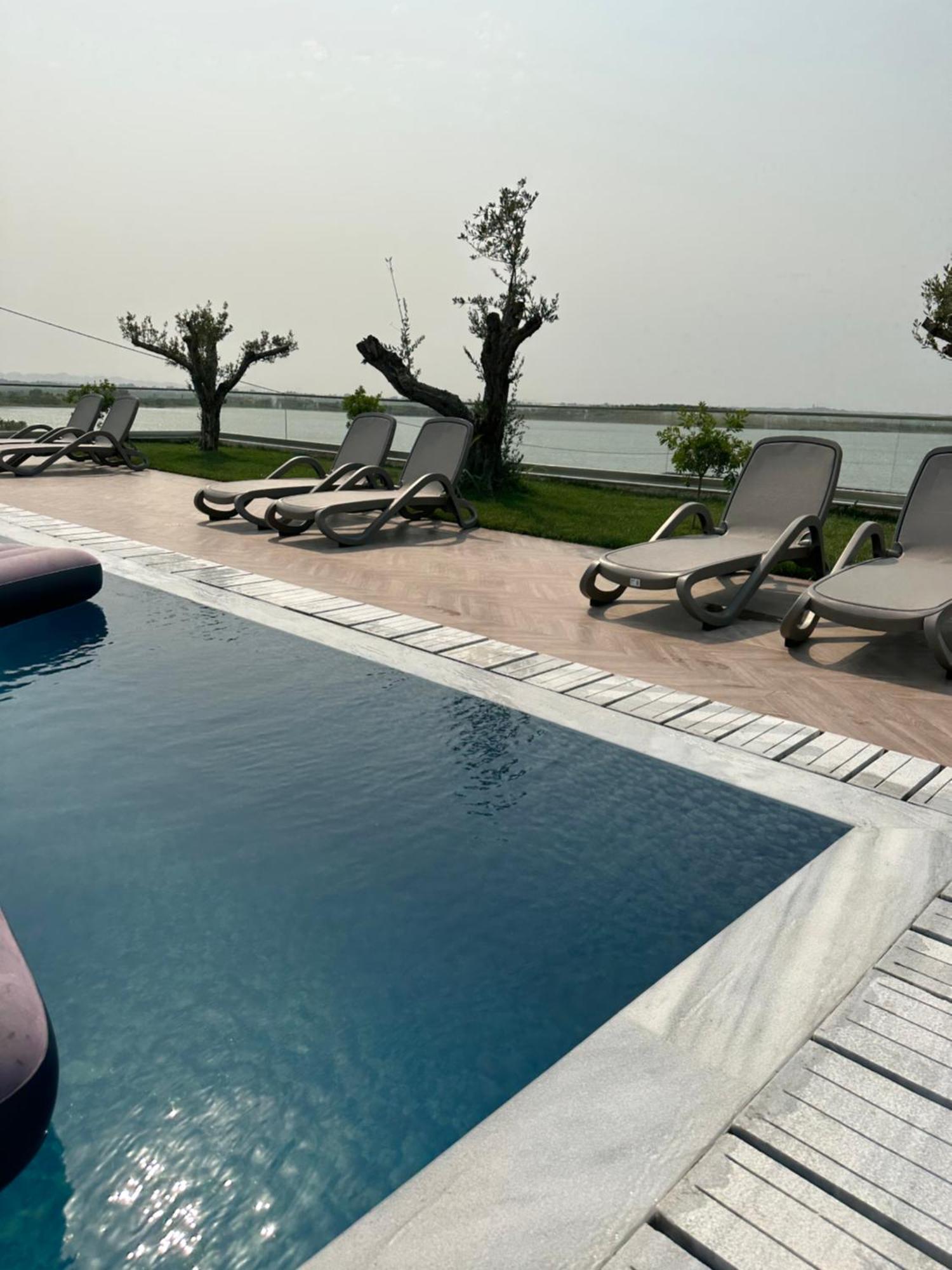 Top Villas Дуррес Екстер'єр фото