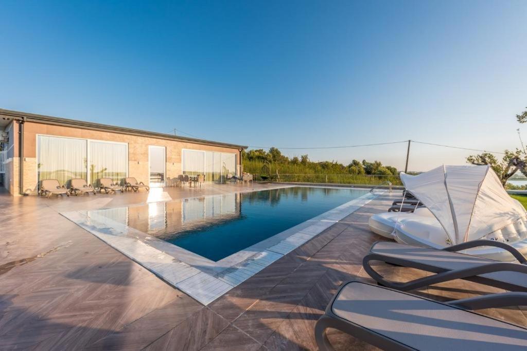Top Villas Дуррес Екстер'єр фото